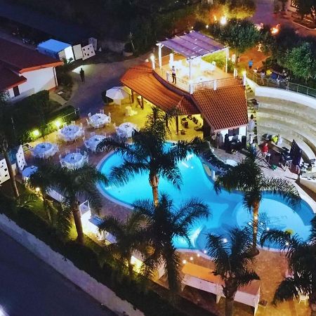 Residence Hotel La Taverna Капо-Ватикано Экстерьер фото