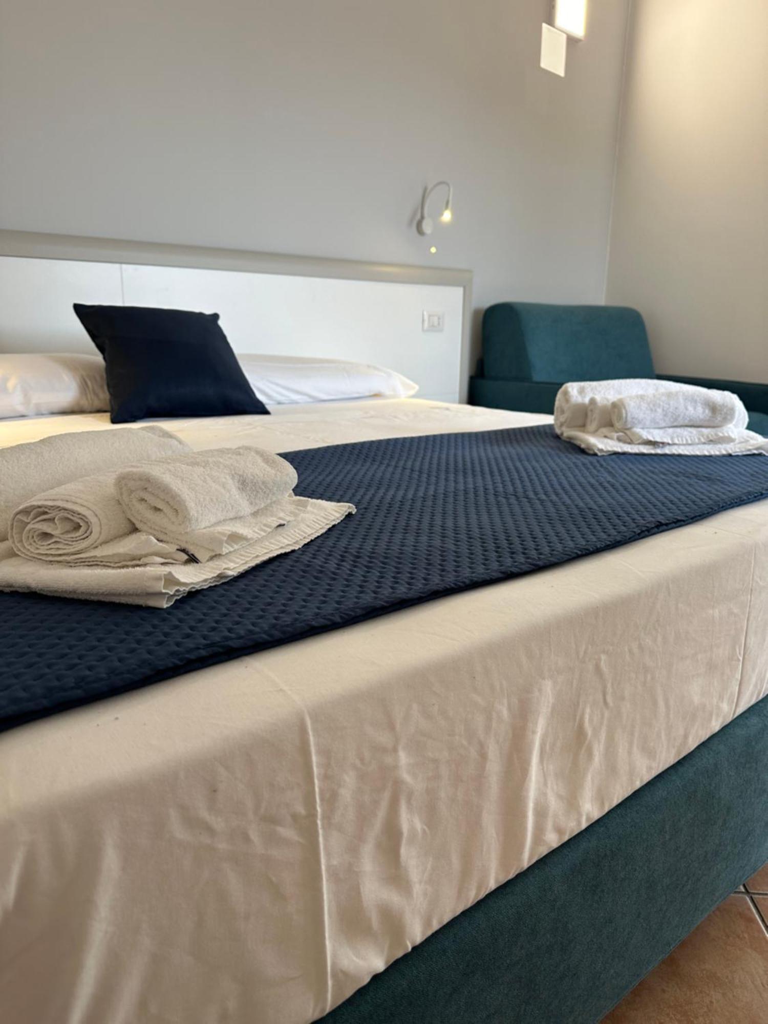 Residence Hotel La Taverna Капо-Ватикано Экстерьер фото