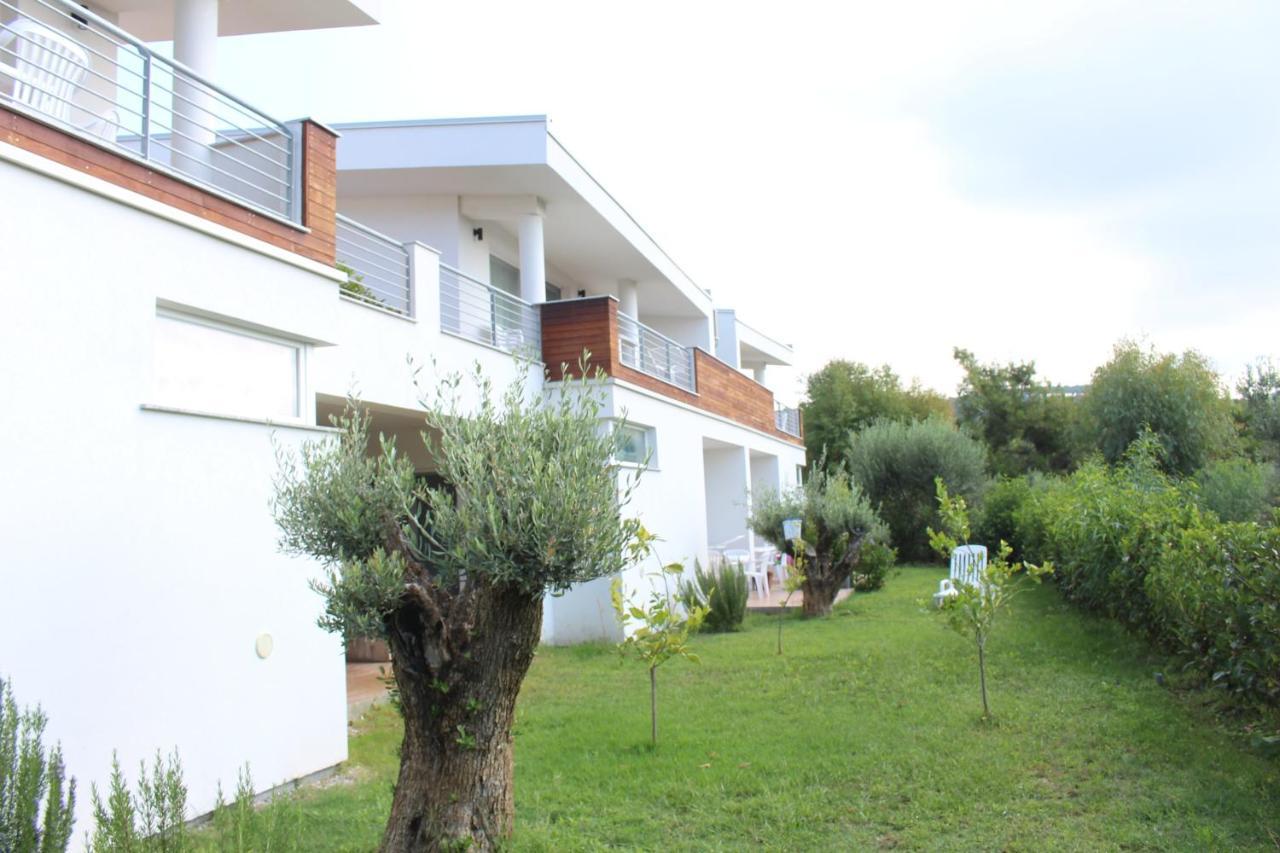 Residence Hotel La Taverna Капо-Ватикано Экстерьер фото