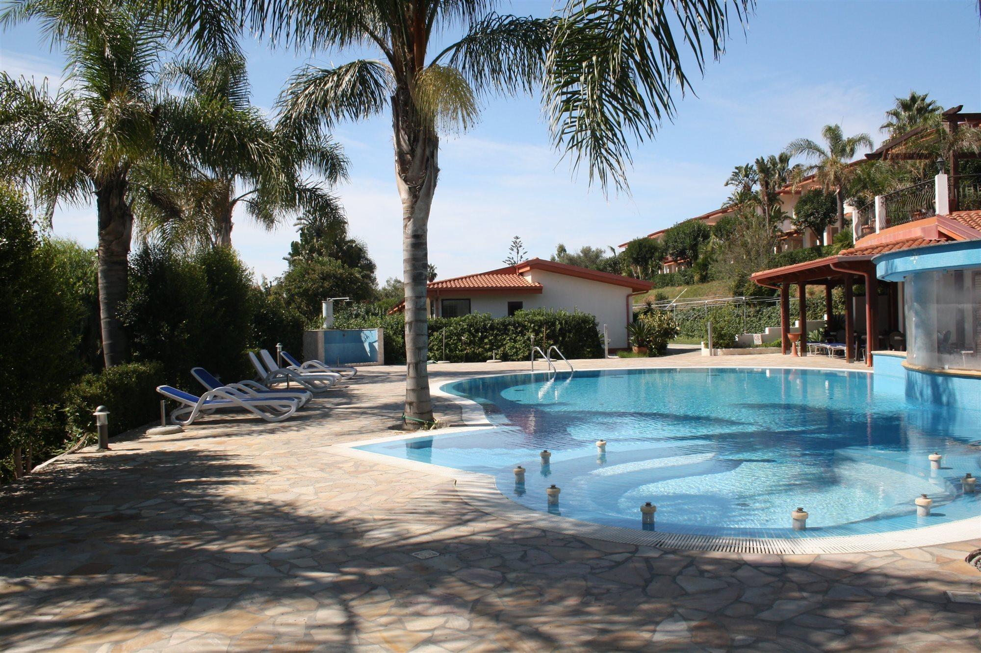 Residence Hotel La Taverna Капо-Ватикано Экстерьер фото